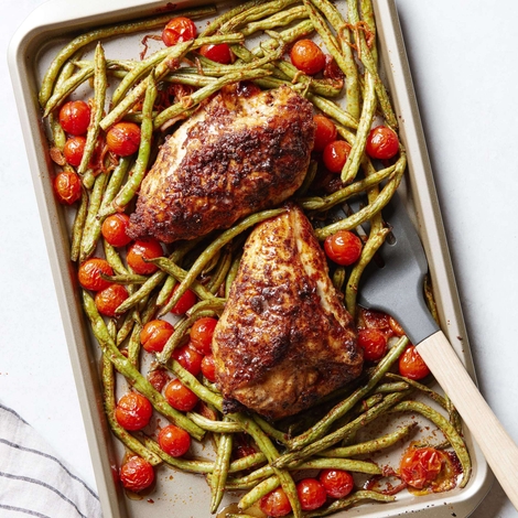 Sheet Pan Chicken, Green Beans and Cherry Tomatoes