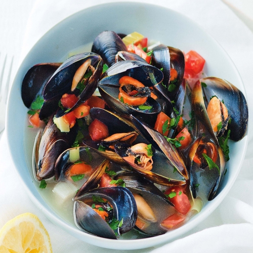 Tomato Garlic Mussels