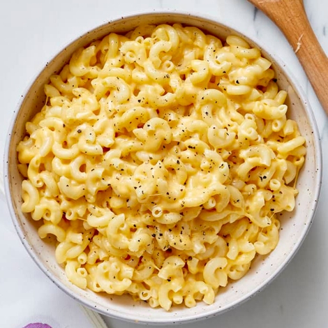Creamy Stovetop Macaroni Cheese